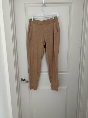 Pact Organic Cotton Camel Jogger Size S NWOT